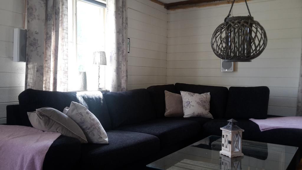 فيلا Bjaerkeryd Soedergard Bed & Stable Kisa المظهر الخارجي الصورة